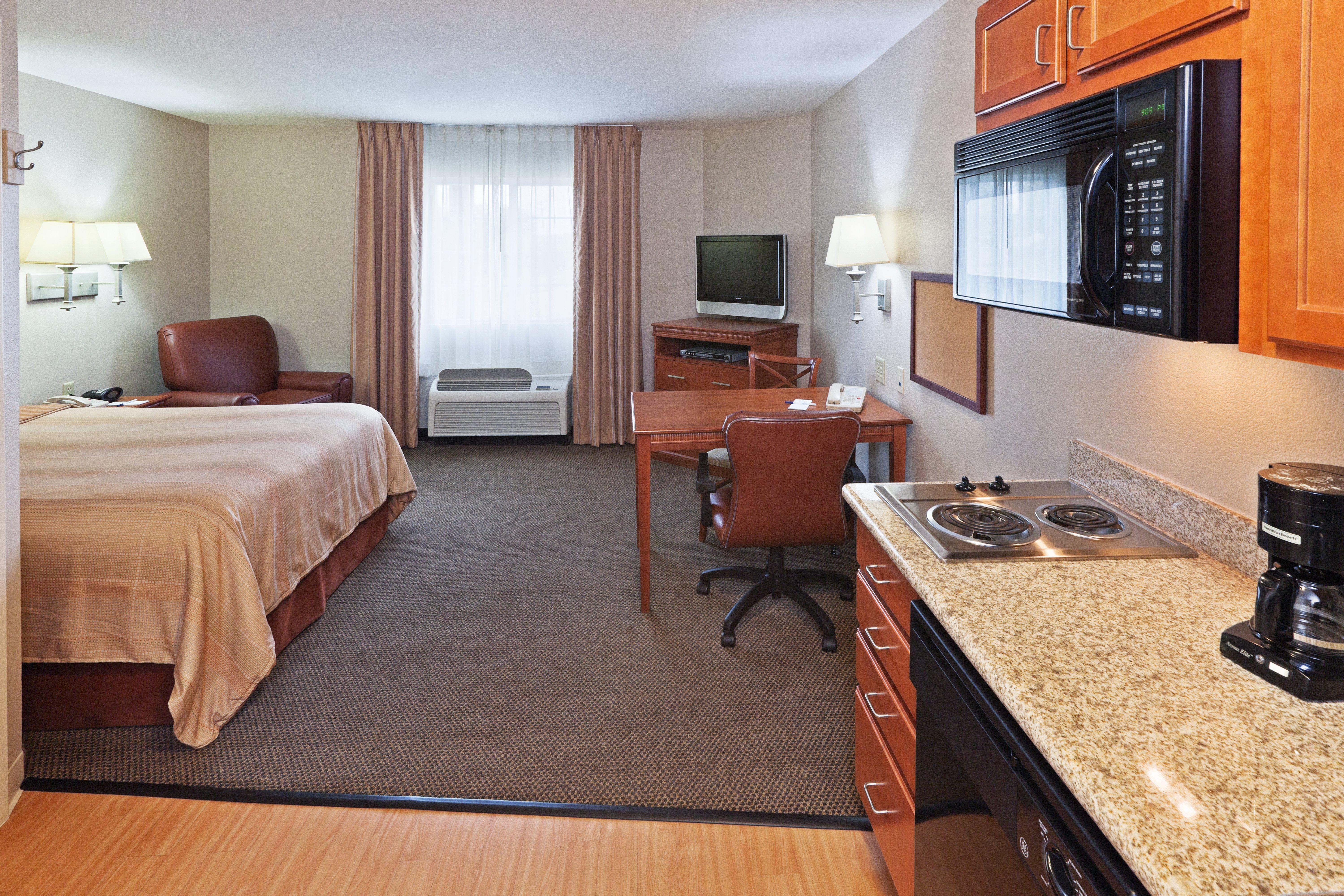 Candlewood Suites Wichita Falls At Maurine Street By Ihg Exterior photo