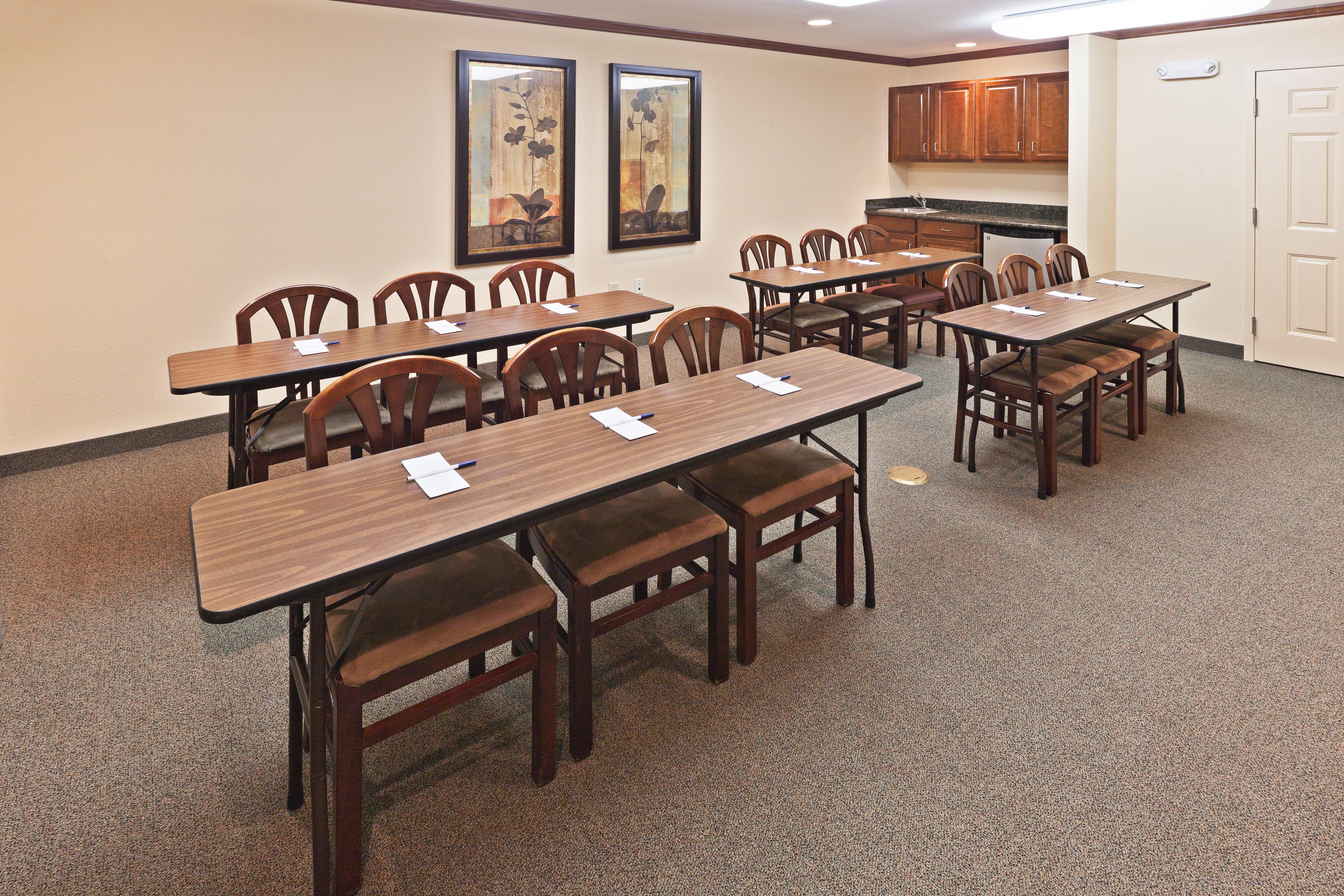 Candlewood Suites Wichita Falls At Maurine Street By Ihg Exterior photo
