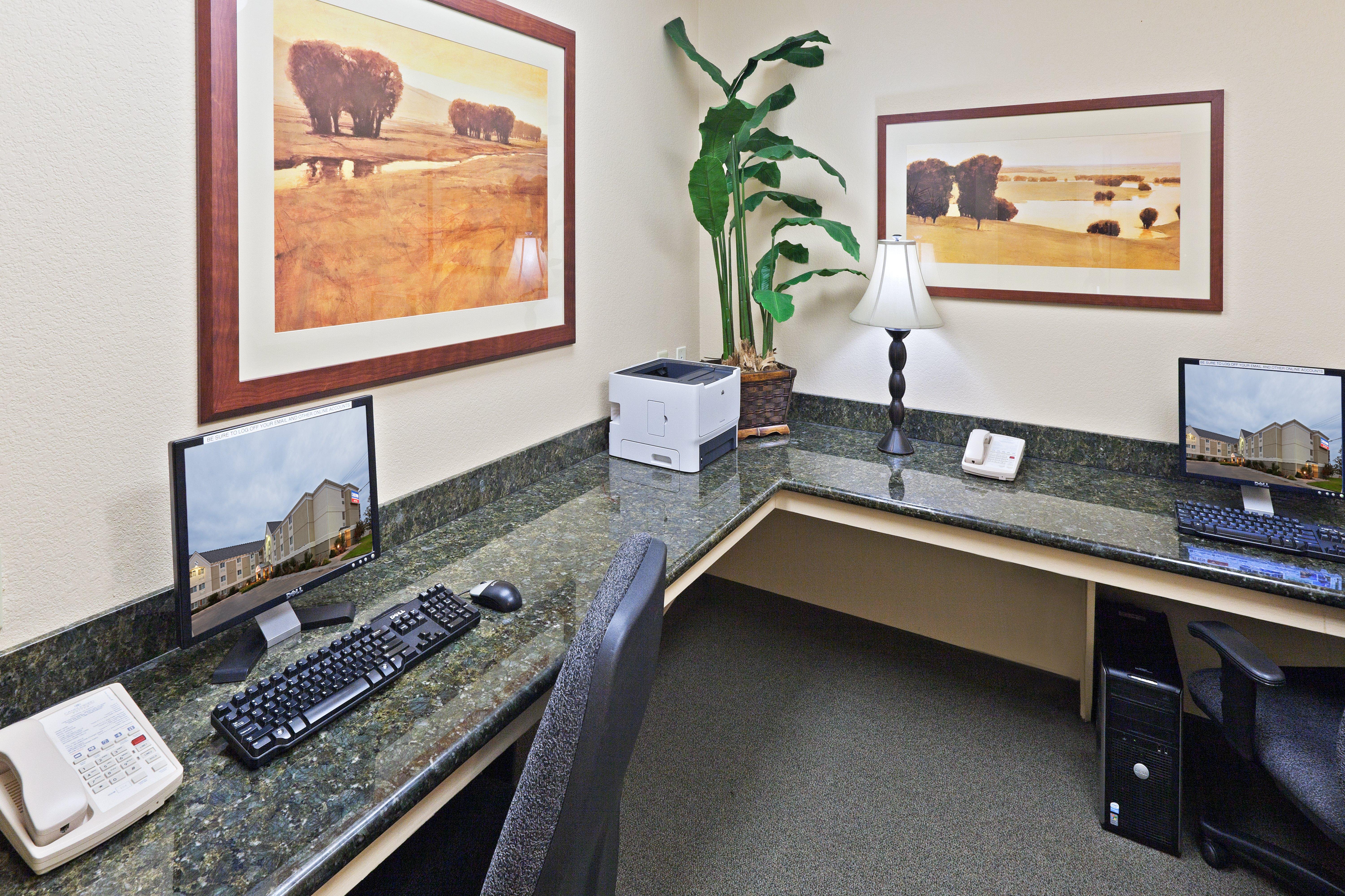 Candlewood Suites Wichita Falls At Maurine Street By Ihg Facilities photo