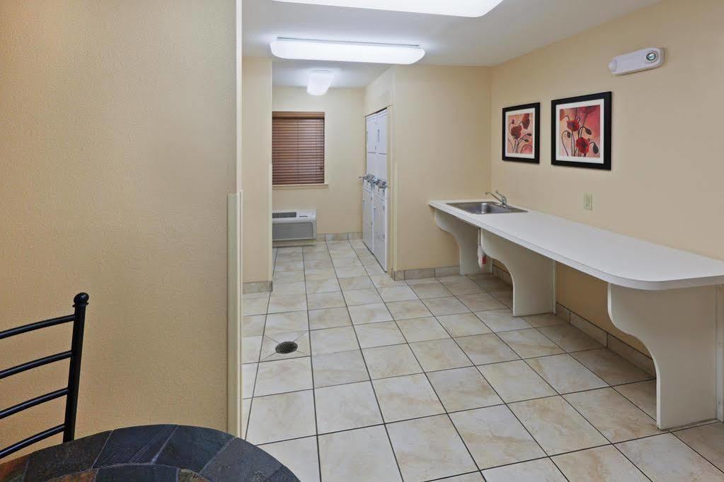 Candlewood Suites Wichita Falls At Maurine Street By Ihg Exterior photo